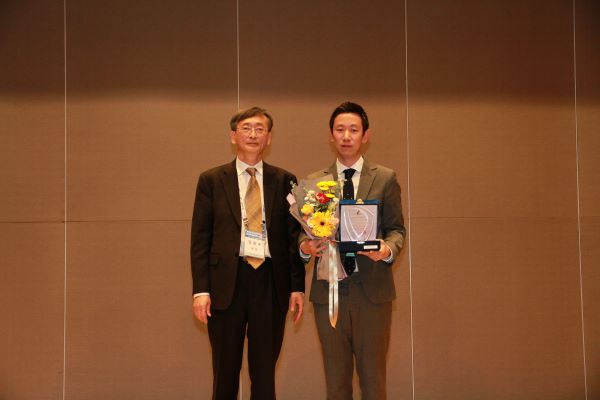Young Ceramists Award (2019.11)