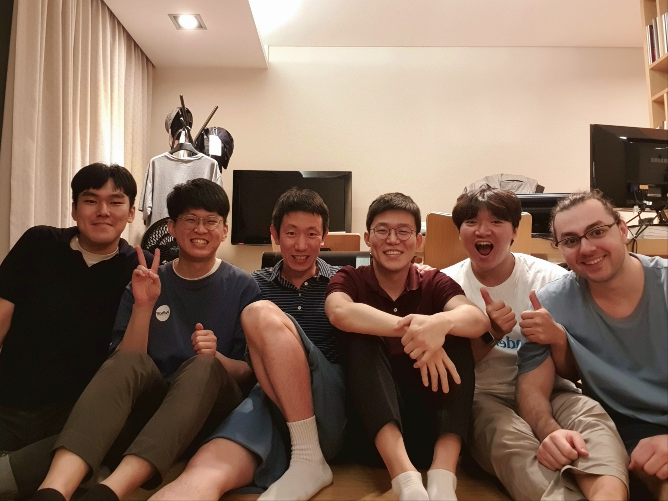 Dinner at Scientist APT (2021.07)