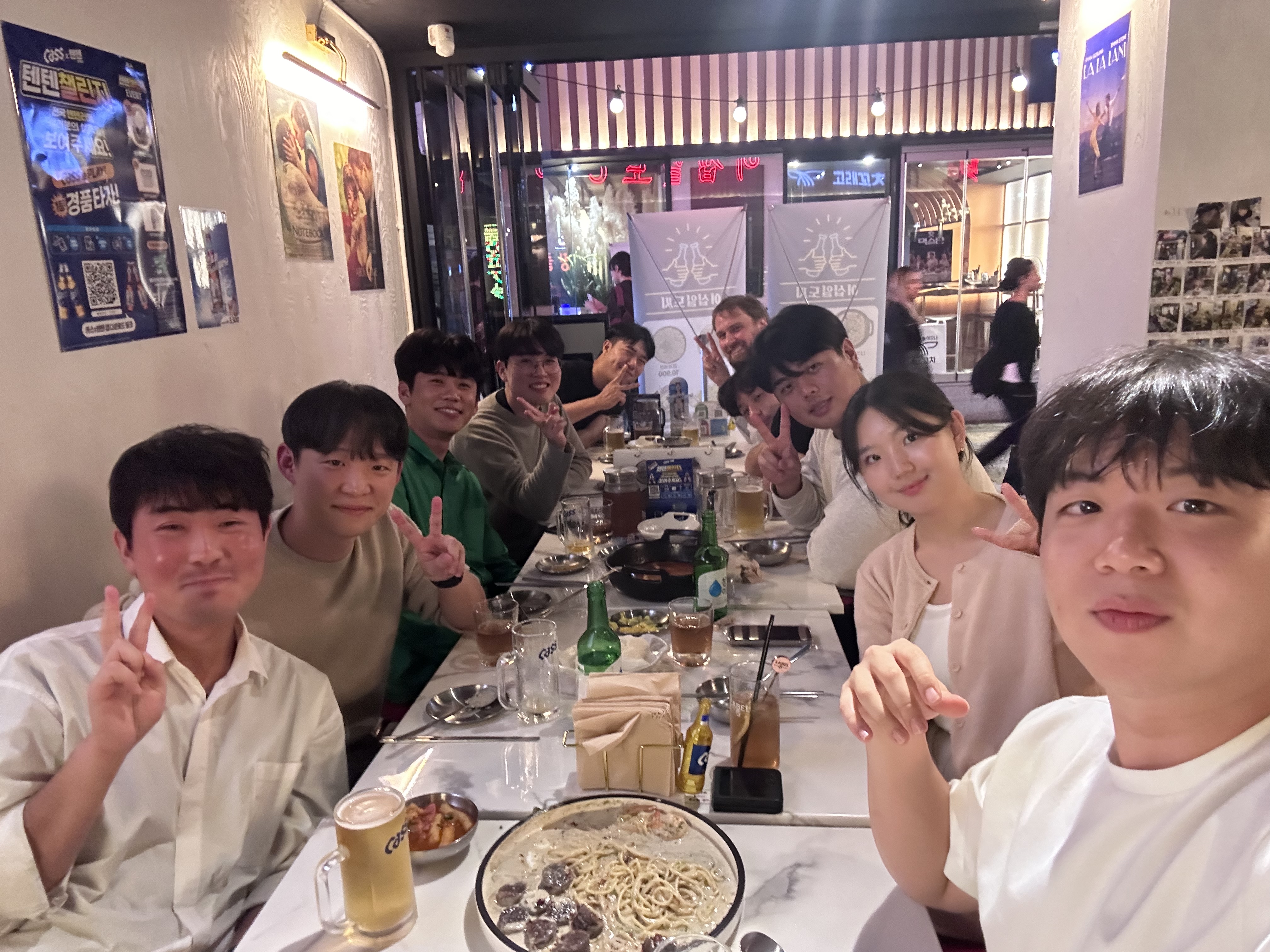 Dinner with Professor Sihyuk Choi’s team from Kumoh National Institute of Technology (2024.10)